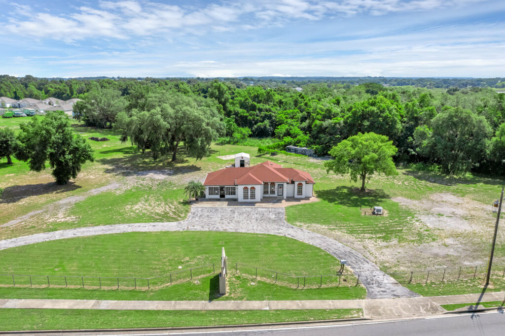 334 e myers blvd. mascotte aerial front of building